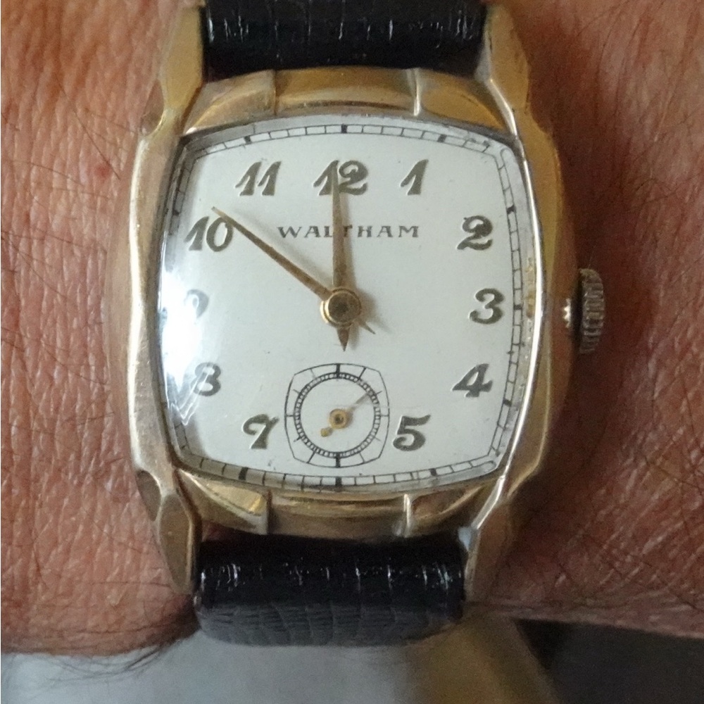 Vintage Men’s Waltham 10K Gold and Black Watch